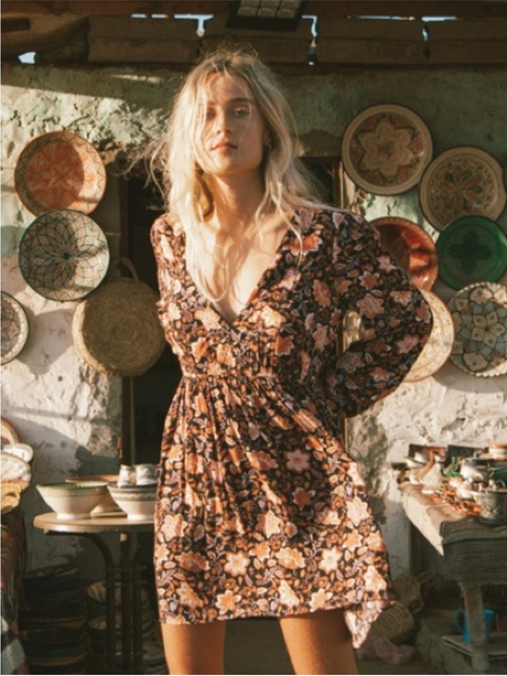 Billabong Sweetest Dream V-Neck Long-Sleeve Mini Dress. Fall Colors. Size Medium